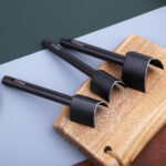 VYSEKÁVAČ NA KŮŽI SE ŠPIČKOU- 30 mm