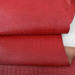 HOVĚZÍ KŮŽE / TŘÍSLOČINĚNÁ HLAZENICE - ČERVENÁ / KROKODILNÍ IMITACE - Obrázek 2