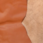 PRAVÁ KŮŽE / HOVĚZÍ USEŇ  / HNĚDÁ / - Obrázek 2