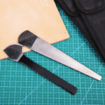 NŮŽ NA KŮŽI - Obrázek 3