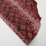 HADÍ IMITACE / HOVĚZÍ KŮŽE - ČERVENÁ