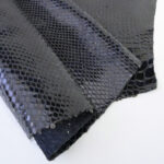 HADÍ IMITACE / HOVĚZÍ KŮŽE - TMAVĚ MODRÁ/LESKLÁ