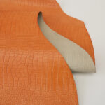 HOVĚZÍ KŮŽE / TŘÍSLOČINĚNÁ HLAZENICE - ORANŽOVÁ / KROKODILNÍ IMITACE - 1,1 – 1,3 mm - Obrázek 2