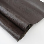 HOVĚZÍ KŮŽE / TŘÍSLOČINĚNÁ HLAZENICE - TMAVĚ HNĚDÁ / KROKODILNÍ IMITACE