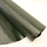 HOVĚZÍ KŮŽE / TŘÍSLOČINĚNÁ HLAZENICE - TMAVĚ ZELENÁ