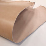 HOVĚZÍ KŮŽE NA PODRÁŽKY - PRIRODNÍ