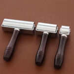 KOVOVÝ VÁLEČEK NA KŮŽE - 26, 60, 100mm