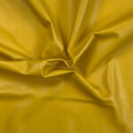 PRAVÁ KŮŽE JEHNĚTINA - ŽLUTÁ