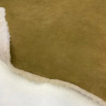 PRAVÁ OVČÍ KOŽEŠINA - HOŘČICOVÁ