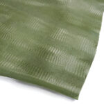 HOVĚZÍ KŮŽE / TŘÍSLOČINĚNÁ HLAZENICE - KROKODILNÍ IMITACE - SVĚTLE ZELENÁ - 0,9 - 1,3 mm - Obrázek 2