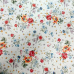 VZOROVANÉ  USNĚ - HOVĚZÍ KŮŽE - KVĚTINY NA BÍLÉM - Obrázek 2