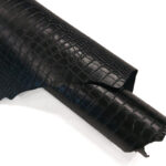 HOVĚZÍ KŮŽE / TŘÍSLOČINĚNÁ HLAZENICE - ČERNÁ / KROKODILNÍ IMITACE - 1,2 – 1,4 mm