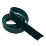 HOVĚZÍ KŮŽE NA OPASEK - TYRKYSOVÁ - 130cm