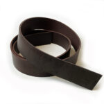 HOVĚZÍ KŮŽE NA OPASEK - TMAVĚ HNĚDÁ – 125 cm - 3.0-3.2 mm