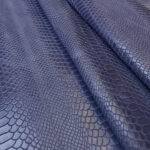 IMITACE HADÍ KŮŽE - HOVĚZÍ KŮŽE - TMAVĚ FIALOVÁ - 0,8-1,1 mm