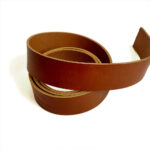 HOVĚZÍ KŮŽE NA OPASEK – 135 cm - 2,7-3,8 mm - Obrázek 8