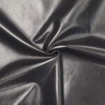 PRAVÁ KŮŽE - HOVĚZÍ USEŇ - ČERNÁ - 1.3-1.6 mm