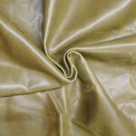 PRAVÁ KŮŽE – HOVĚZÍ USEŇ -  CRAZY HORSE – 0.9 -1.0 mm / Hráškově zelená