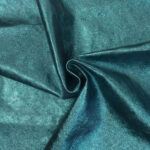 PRAVÁ KŮŽE / HOVĚZÍ USEŇ - METALLIC TMAVĚ TYRKYSOVÁ - 0,7 - 0,9 mm