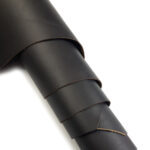 PRAVÁ KŮŽE – HOVĚZÍ USEŇ - TMAVĚ HNĚDÁ