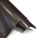 HOVĚZÍ KŮŽE - TŘÍSLOČINĚNÁ HLAZENICE - TMAVĚ HNĚDÁ - 3.6-3.8 mm