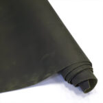 HOVĚZÍ KŮŽE - TŘÍSLOČINĚNÁ HLAZENICE - TMAVĚ ZELENÁ - CRAZY HORSE - 1.4-1.5 mm