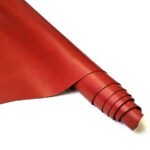 HOVĚZÍ KŮŽE - TŘÍSLOČINĚNÁ HLAZENICE - ČERVENÁ - 1,4-1,5 mm