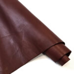 HOVĚZÍ KŮŽE - TŘÍSLOČINĚNÁ HLAZENICE - HNĚDÁ - 1.1-1.3 mm