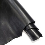 HOVĚZÍ KŮŽE - TŘÍSLOČINĚNÁ HLAZENICE - ČERNÁ - 3.5-3.8 mm