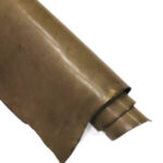 HOVĚZÍ KŮŽE - TŘÍSLOČINĚNÁ HLAZENICE - SVĚTLE KHAKI - 3.3 - 3.5 mm