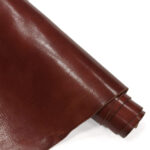 HOVĚZÍ KŮŽE - TŘÍSLOČINĚNÁ HLAZENICE - HNĚDÁ/VÍNOVÁ - 1.8 - 1.9 mm