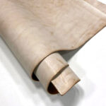 HOVĚZÍ KŮŽE - TŘÍSLOČINĚNÁ HLAZENICE - BÍLÁ RETRO - 3.0 - 3.2 mm