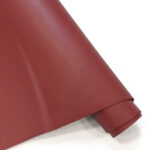 HOVĚZÍ KŮŽE - TŘÍSLOČINĚNÁ HLAZENICE - ČERVENÁ - 1.3-1.4 mm