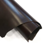 HOVĚZÍ KŮŽE - TŘÍSLOČINĚNÁ HLAZENICE - TMAVĚ HNĚDÁ - 2.7-2.9 mm