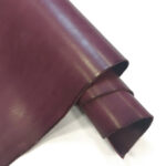 HOVĚZÍ KŮŽE - TŘÍSLOČINĚNÁ HLAZENICE - FIALOVÁ - 3.0-3.2 mm