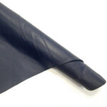 PRAVÁ KŮŽE – TMAVĚ MODRÁ - 0,7-1,0 mm